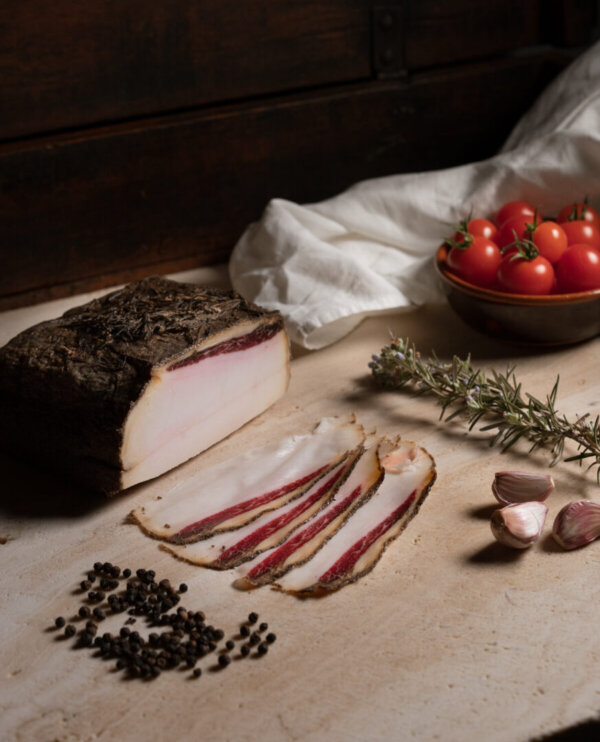 Lardo di Alteta - country pig