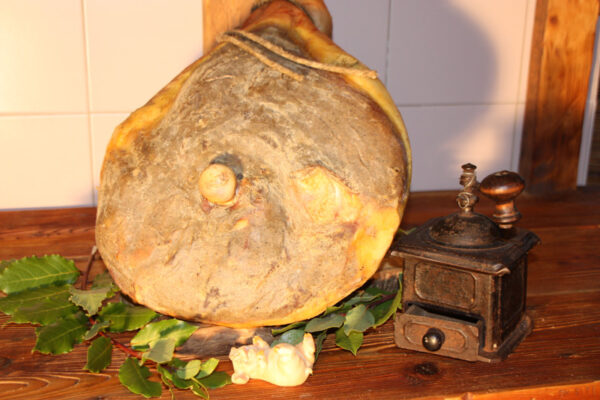 Prosciutto 15/18 mesi (8.0 KG) - immagine 1